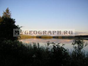 Утро на Карельском озере 